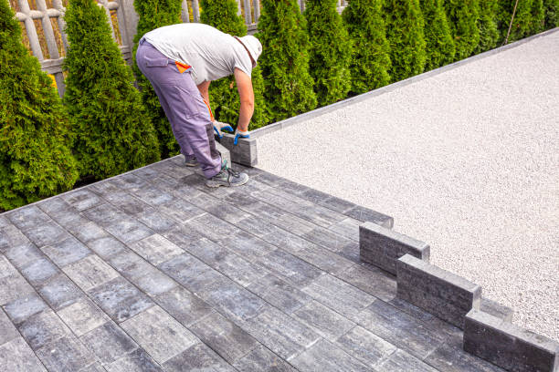 Best Driveway Paving Contractor  in Talent, OR